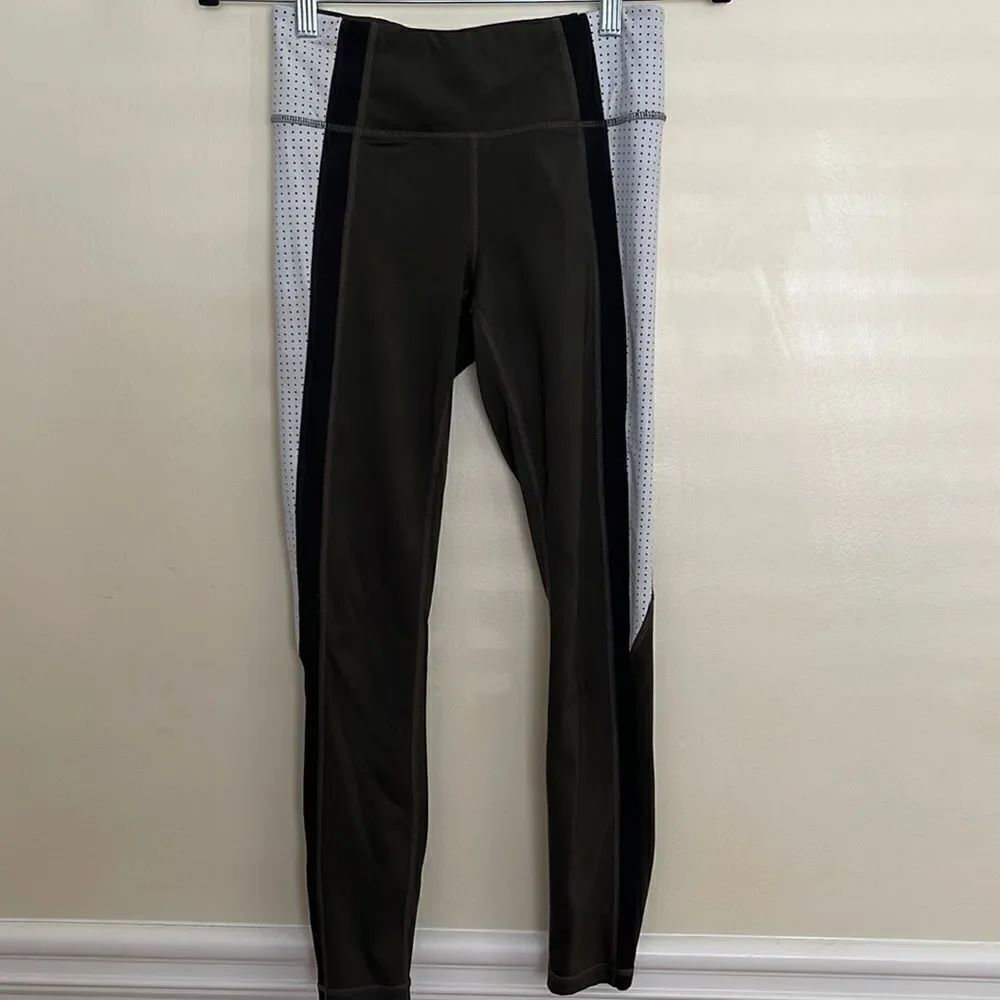 Athleta Leggings 